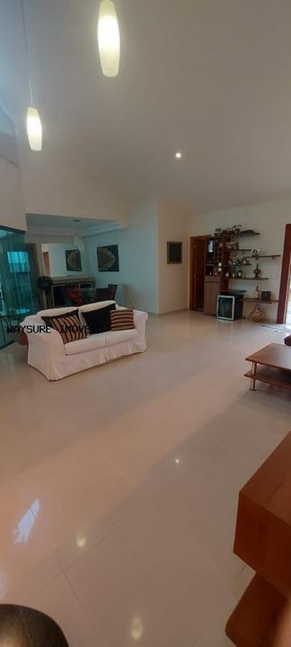 Casa de Condomínio à venda com 4 quartos, 250m² - Foto 10