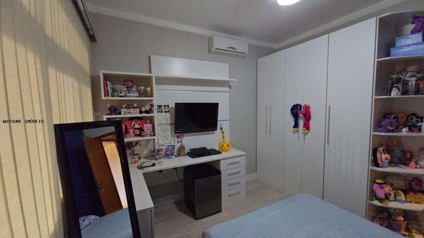 Casa à venda com 5 quartos, 640m² - Foto 32