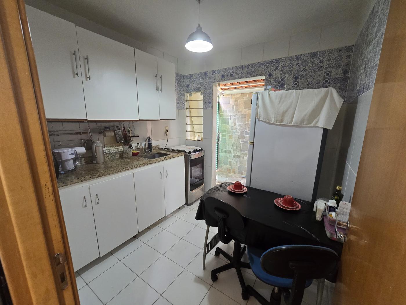 Casa de Condomínio à venda com 4 quartos, 70m² - Foto 8