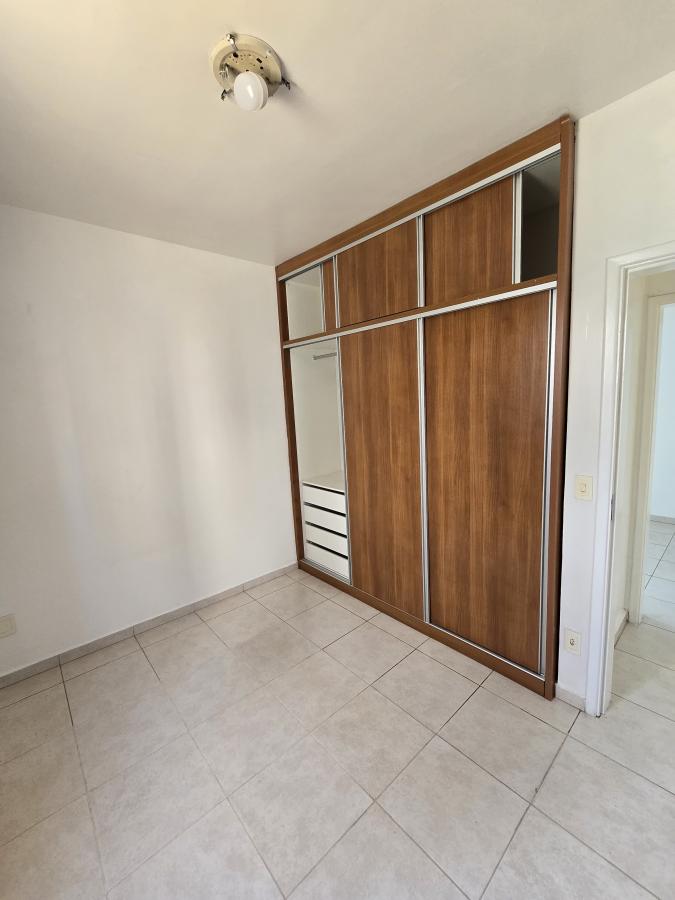 Apartamento para alugar com 3 quartos, 70m² - Foto 17